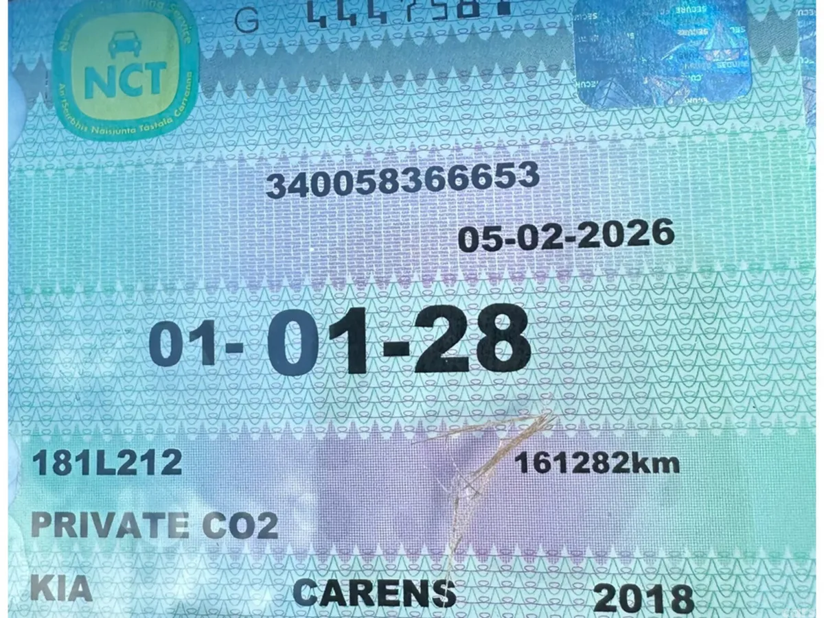 Kia Carens Estate, Diesel, 2018, Grey