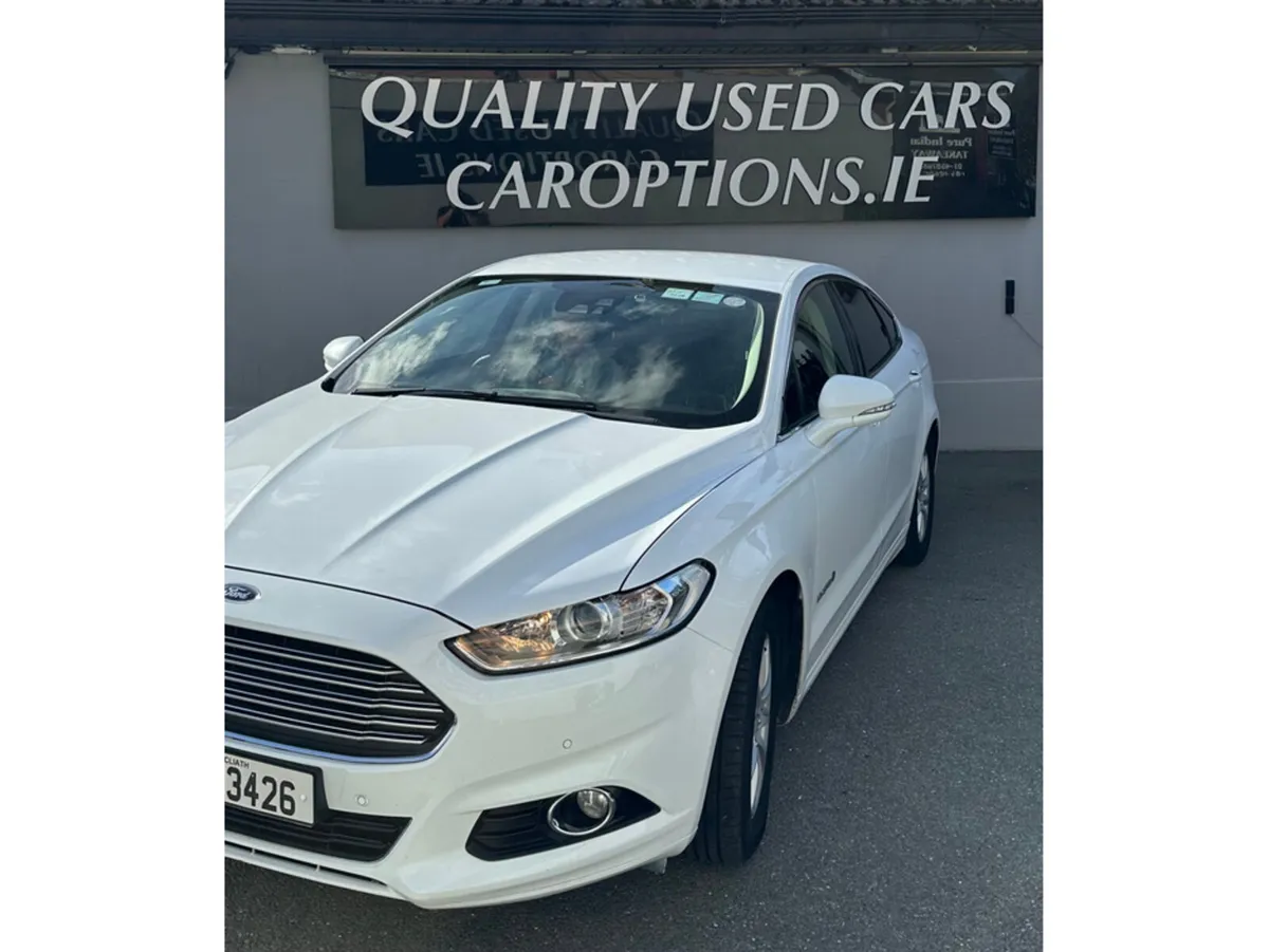 Ford Mondeo Saloon, Petrol Hybrid, 2019, White