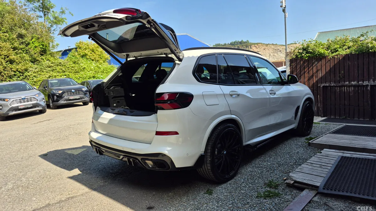 BMW X5 SUV, Diesel, 2024, White