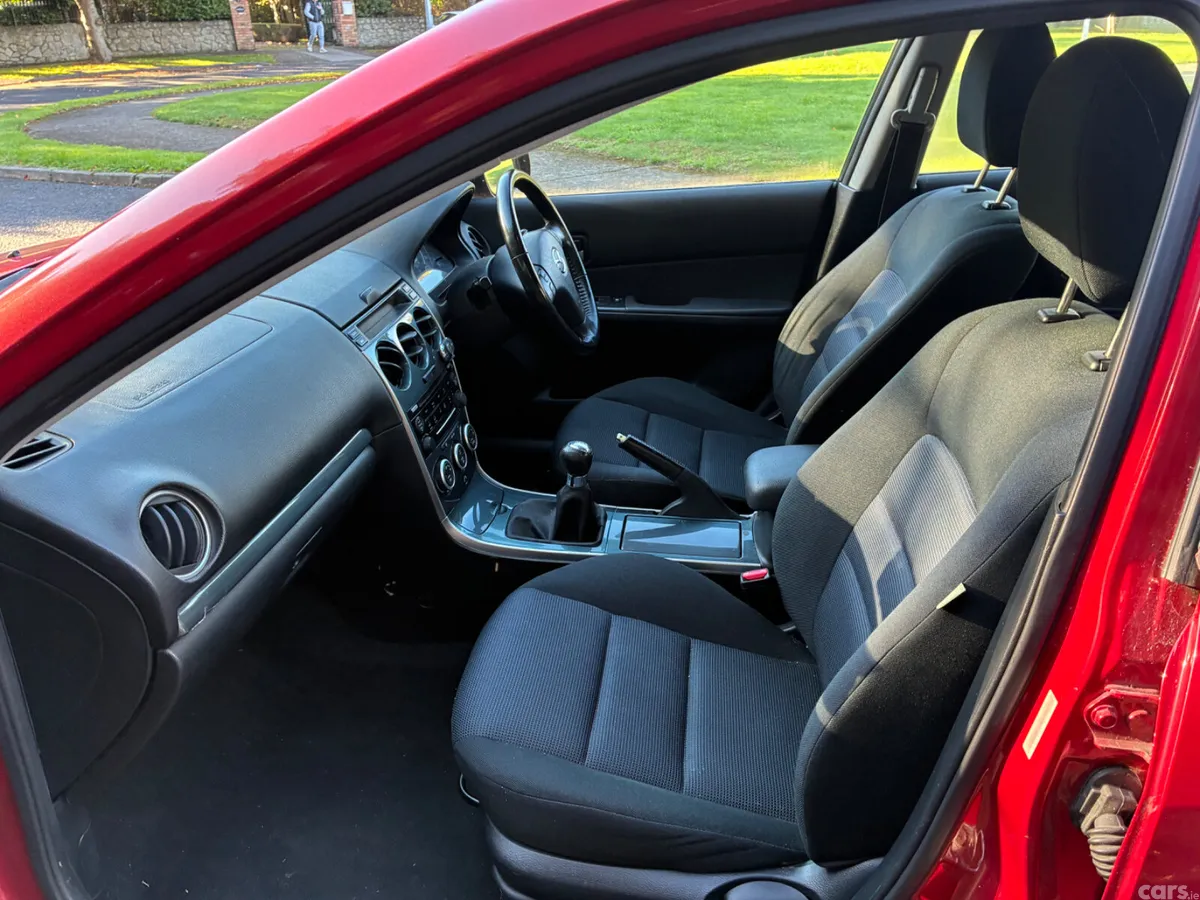 Mazda Mazda6 Hatchback, Petrol, 2007, Red