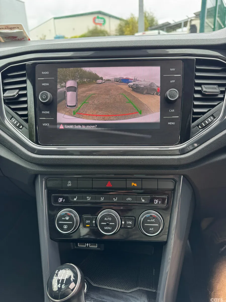 Volkswagen T-Roc SUV, Petrol, 2019, White
