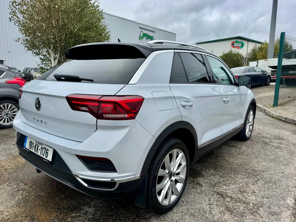Volkswagen T-Roc SUV, Petrol, 2019, White