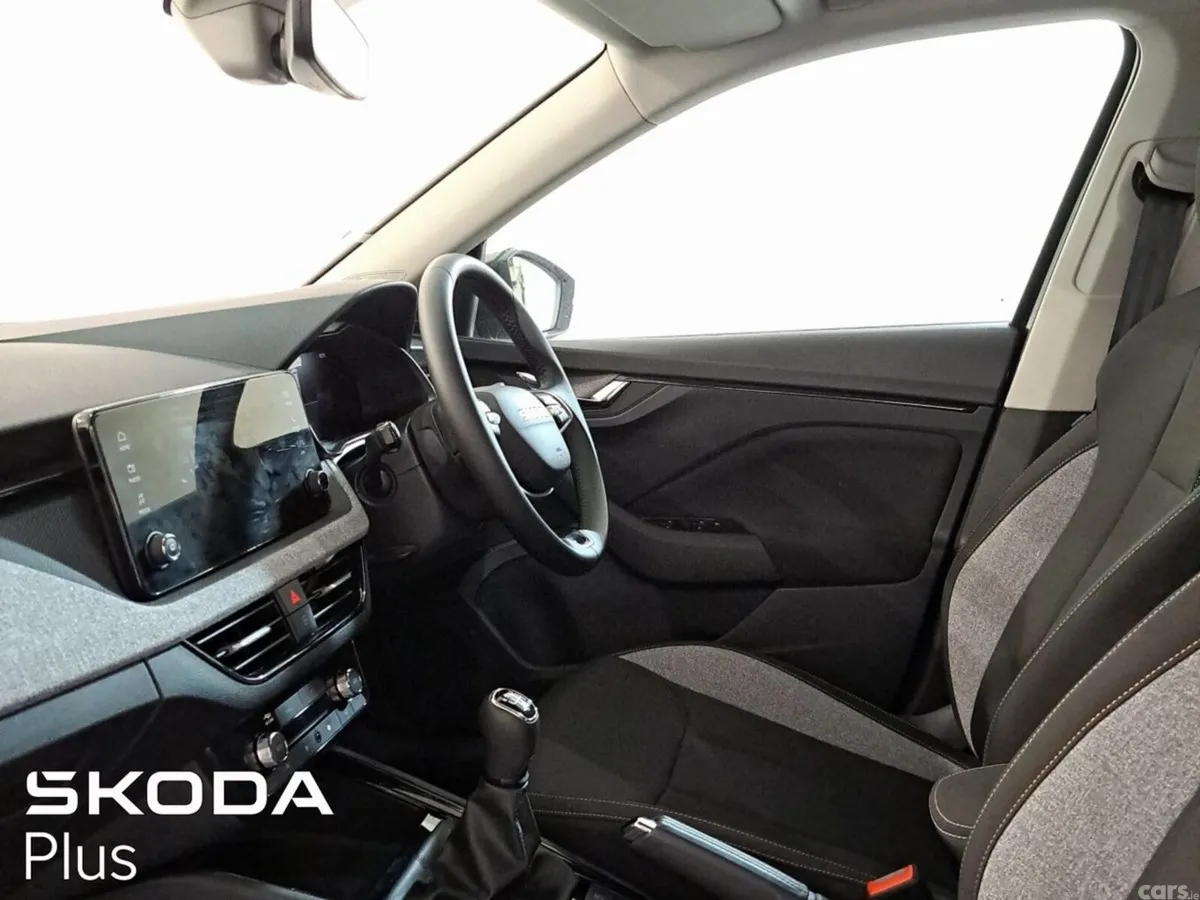 Skoda Kamiq Hatchback, Petrol, 2026, Black