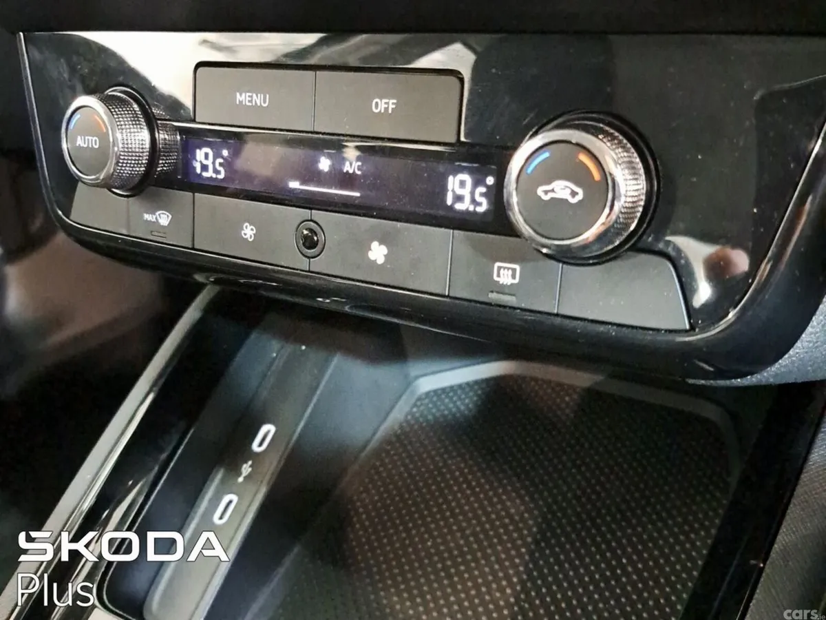 Skoda Kamiq Hatchback, Petrol, 2026, Black