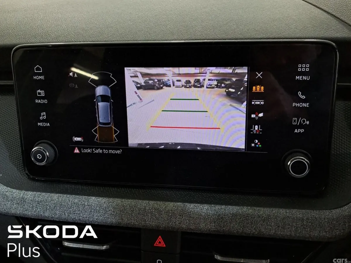 Skoda Kamiq Hatchback, Petrol, 2026, Black