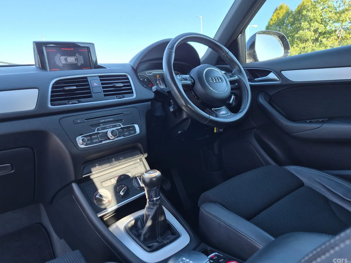 Audi Q3 SUV, Diesel, 2014, Grey