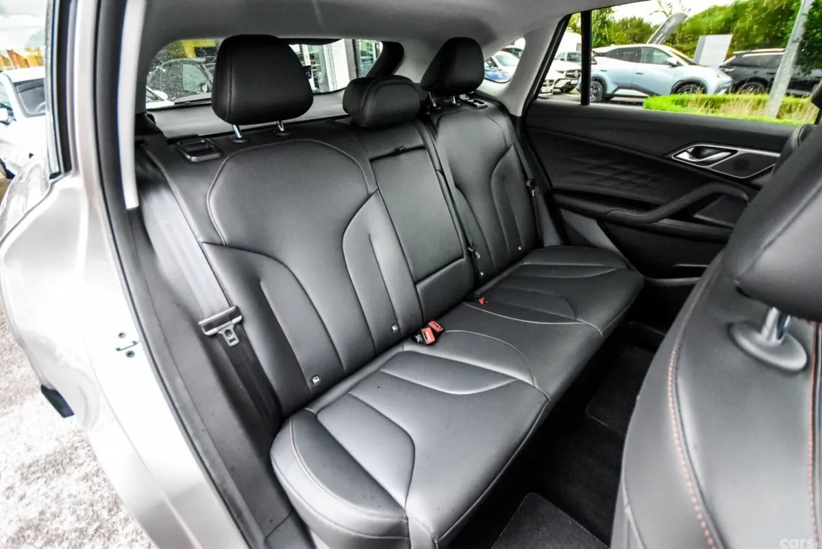 MG HS Hatchback, Petrol Plug-in Hybrid, 2025, Grey