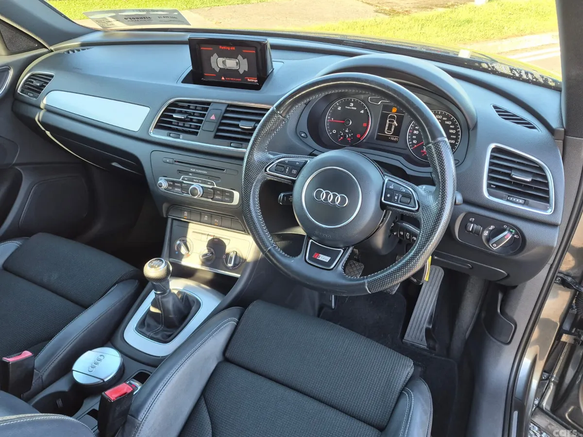 Audi Q3 SUV, Diesel, 2014, Grey