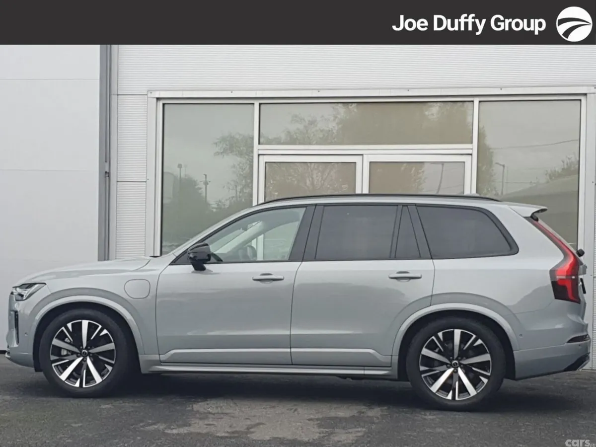 Volvo XC90 SUV, Petrol Plug-in Hybrid, 2025, Grey