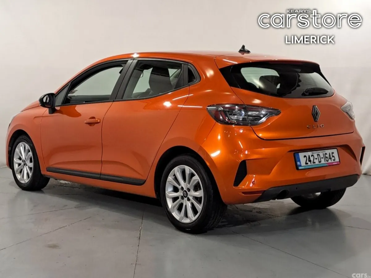 Renault Clio Hatchback, Petrol, 2024, Orange