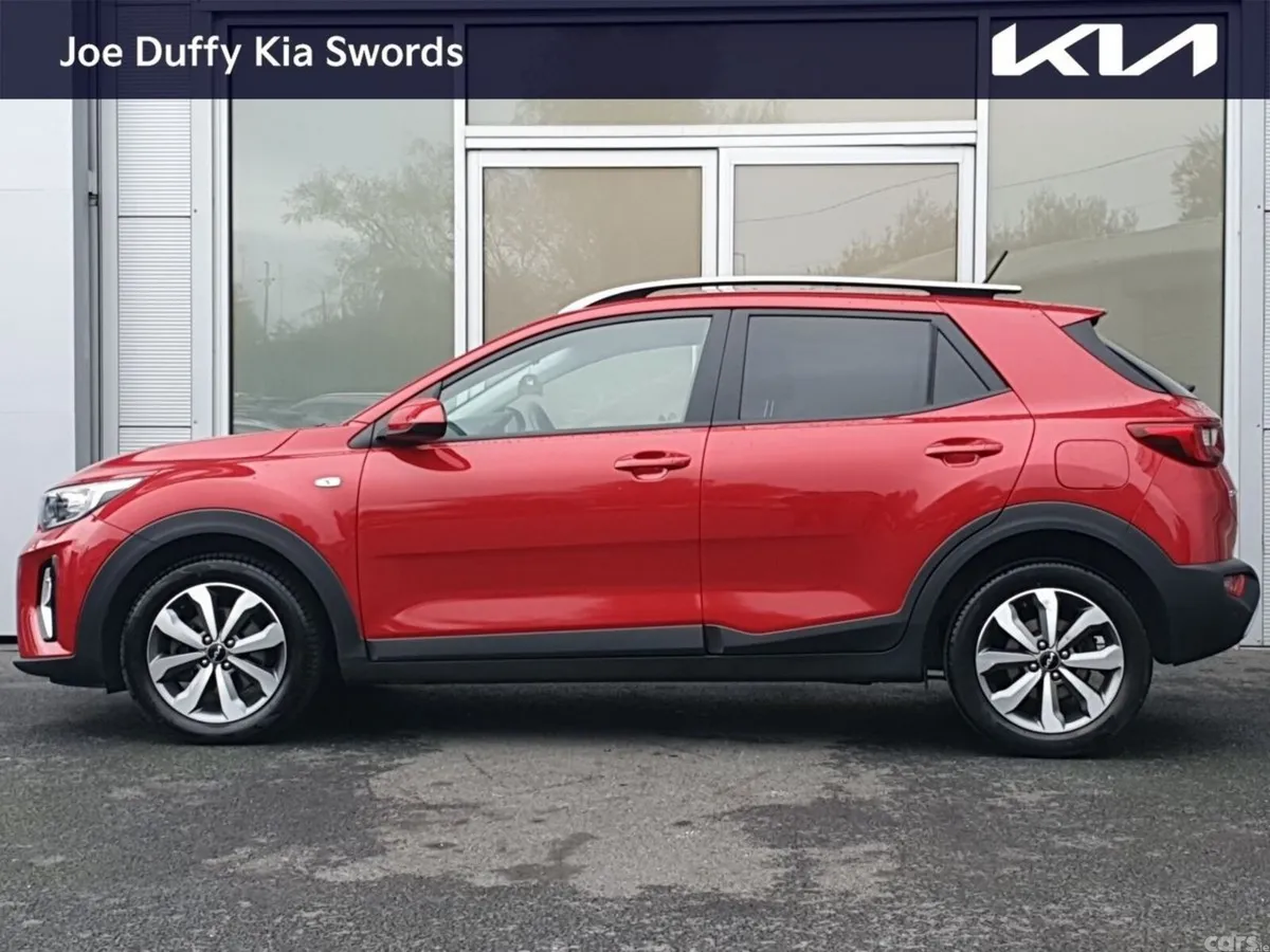 Kia Stonic Estate, Petrol, 2022, Red