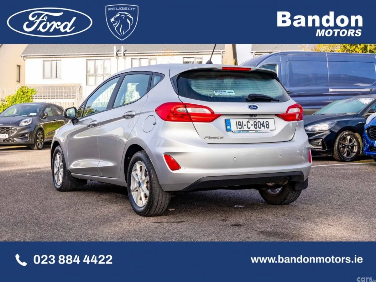 Ford Fiesta Hatchback, Petrol, 2019, Grey