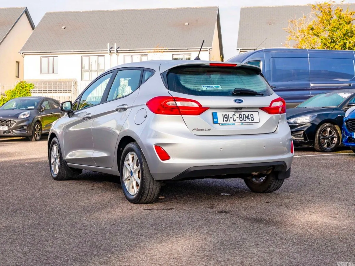 Ford Fiesta Hatchback, Petrol, 2019, Grey