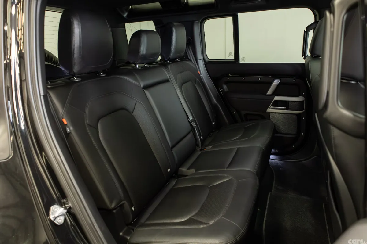 Land Rover Defender SUV, Petrol Plug-in Hybrid, 2022, Black