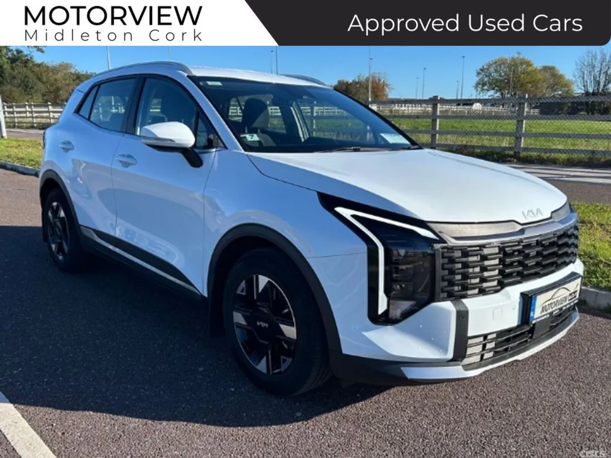 Kia Sportage SUV, Diesel Hybrid, 2026, White
