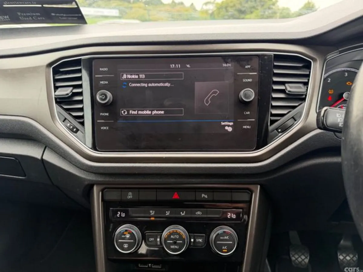 Volkswagen T-Roc Estate, Diesel, 2019, Grey