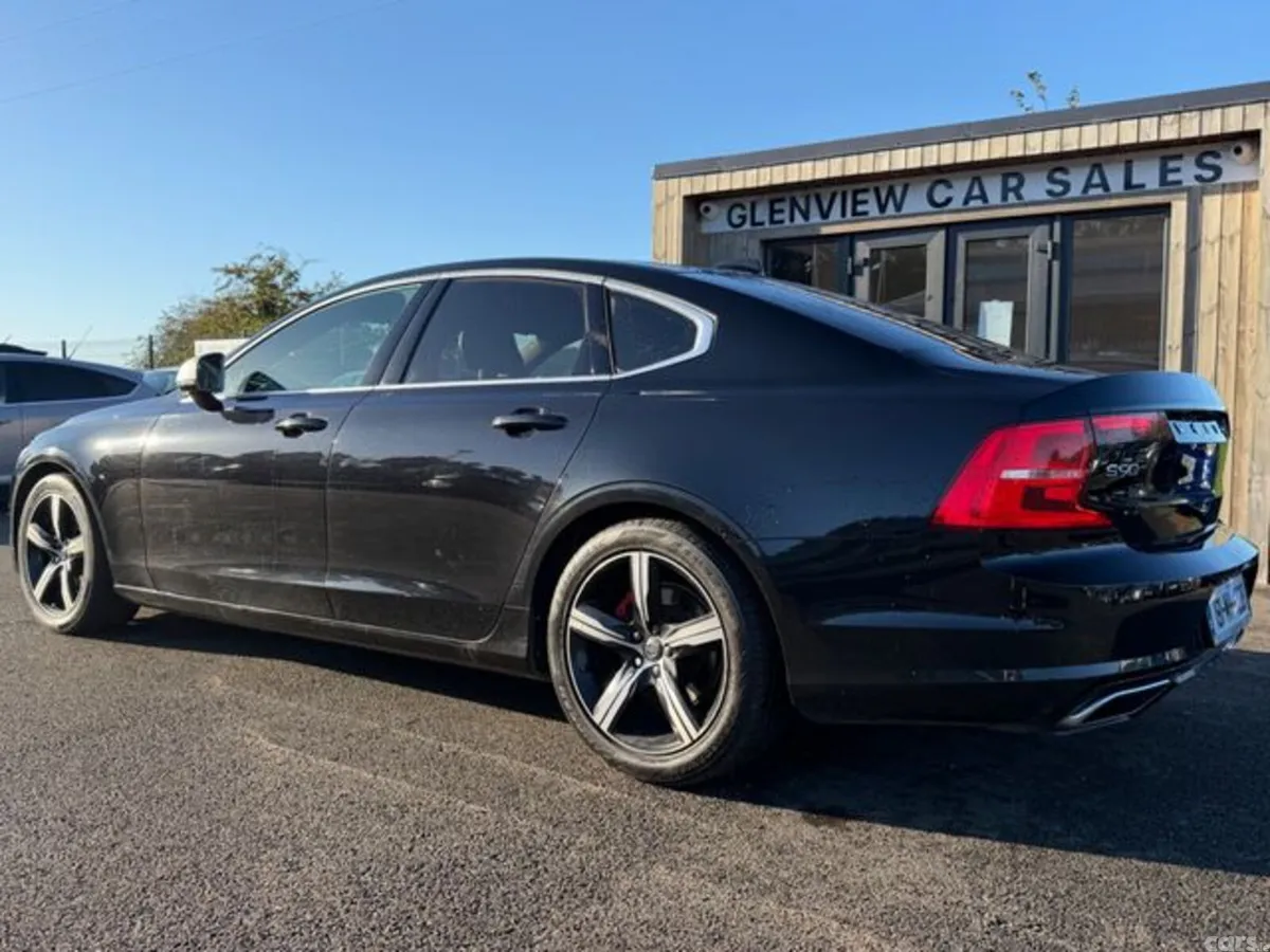 Volvo S90 Saloon, Diesel, 2018, Black