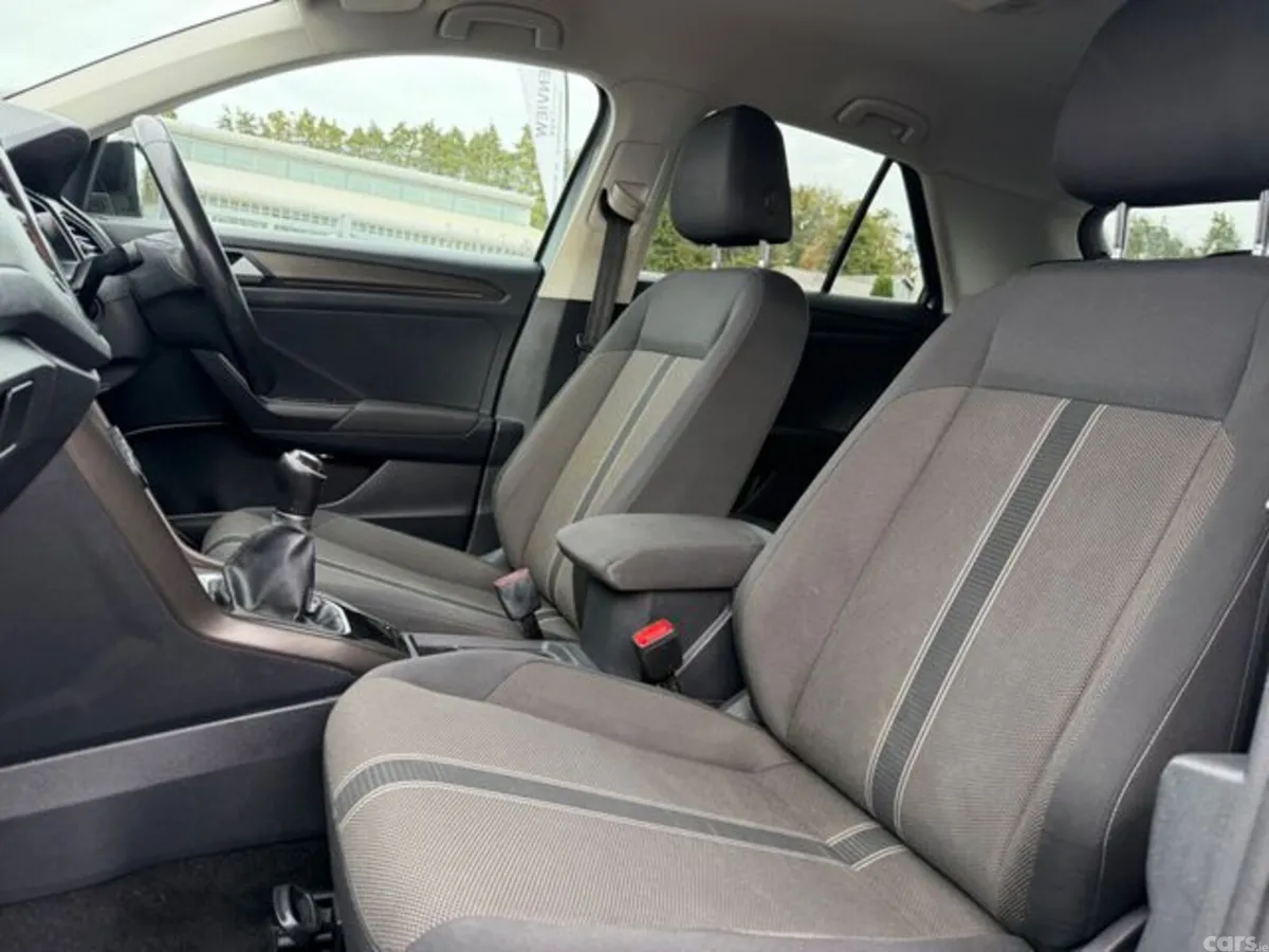 Volkswagen T-Roc Estate, Diesel, 2019, Grey
