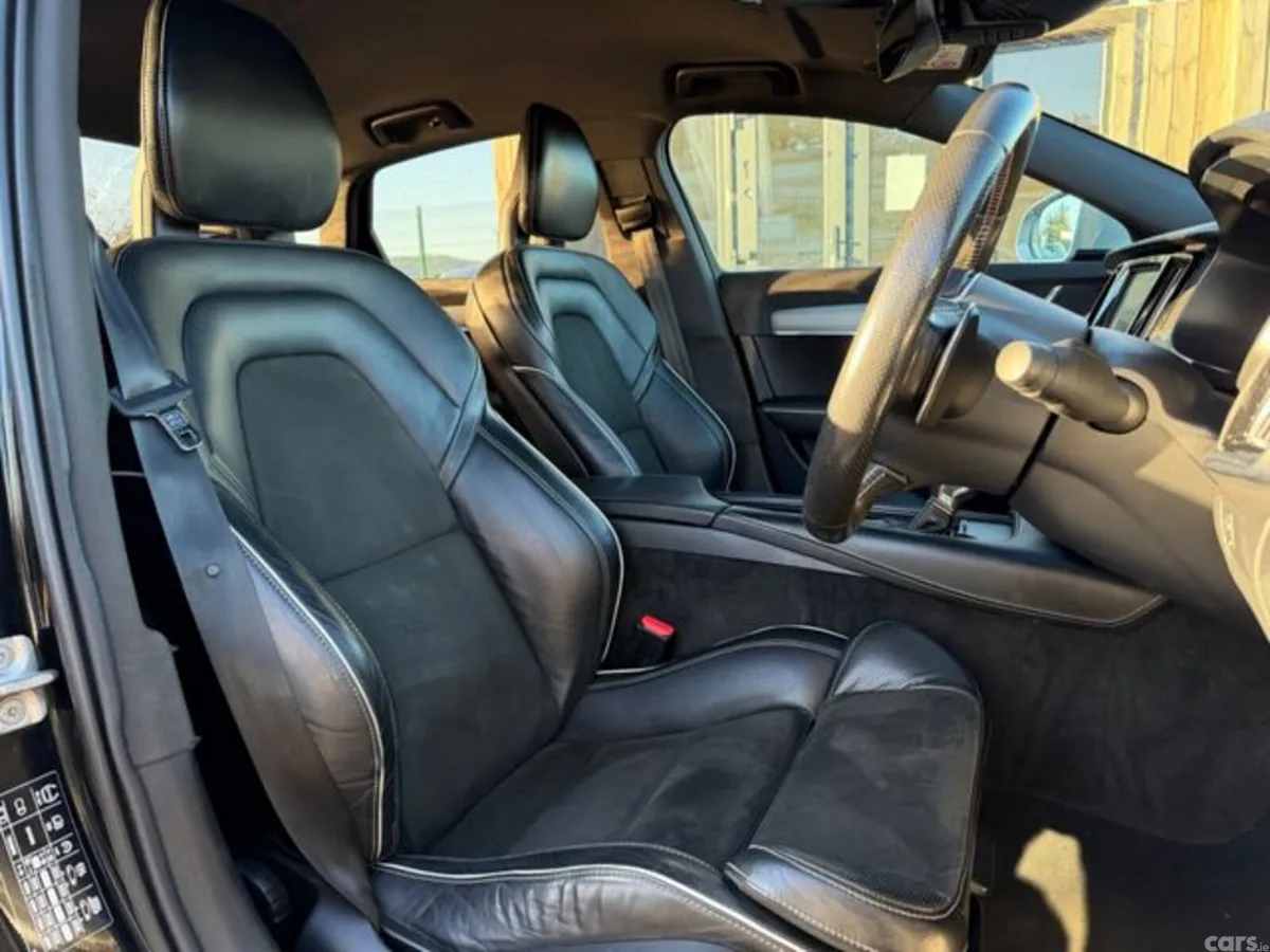 Volvo S90 Saloon, Diesel, 2018, Black
