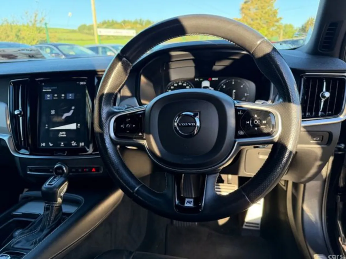 Volvo S90 Saloon, Diesel, 2018, Black
