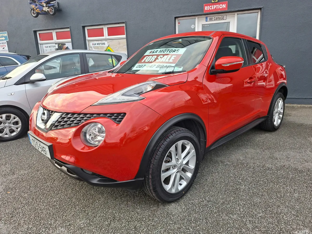 Nissan Juke SUV, Petrol, 2017, Red