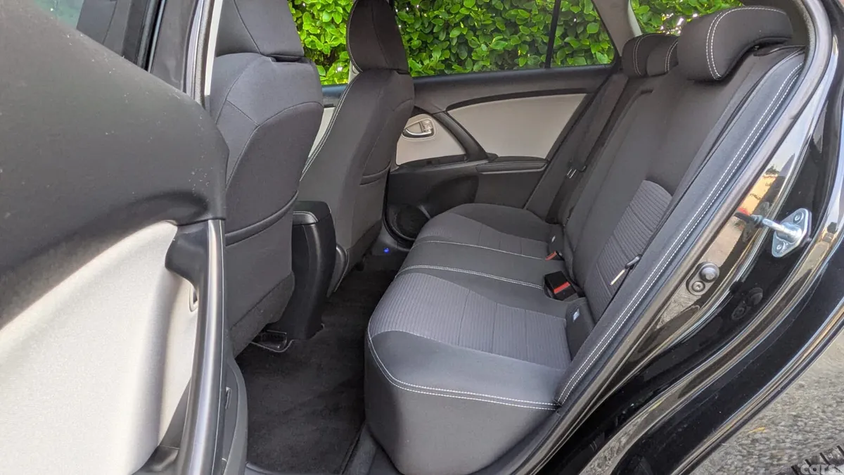 Toyota Avensis Estate, Petrol, 2017, Black