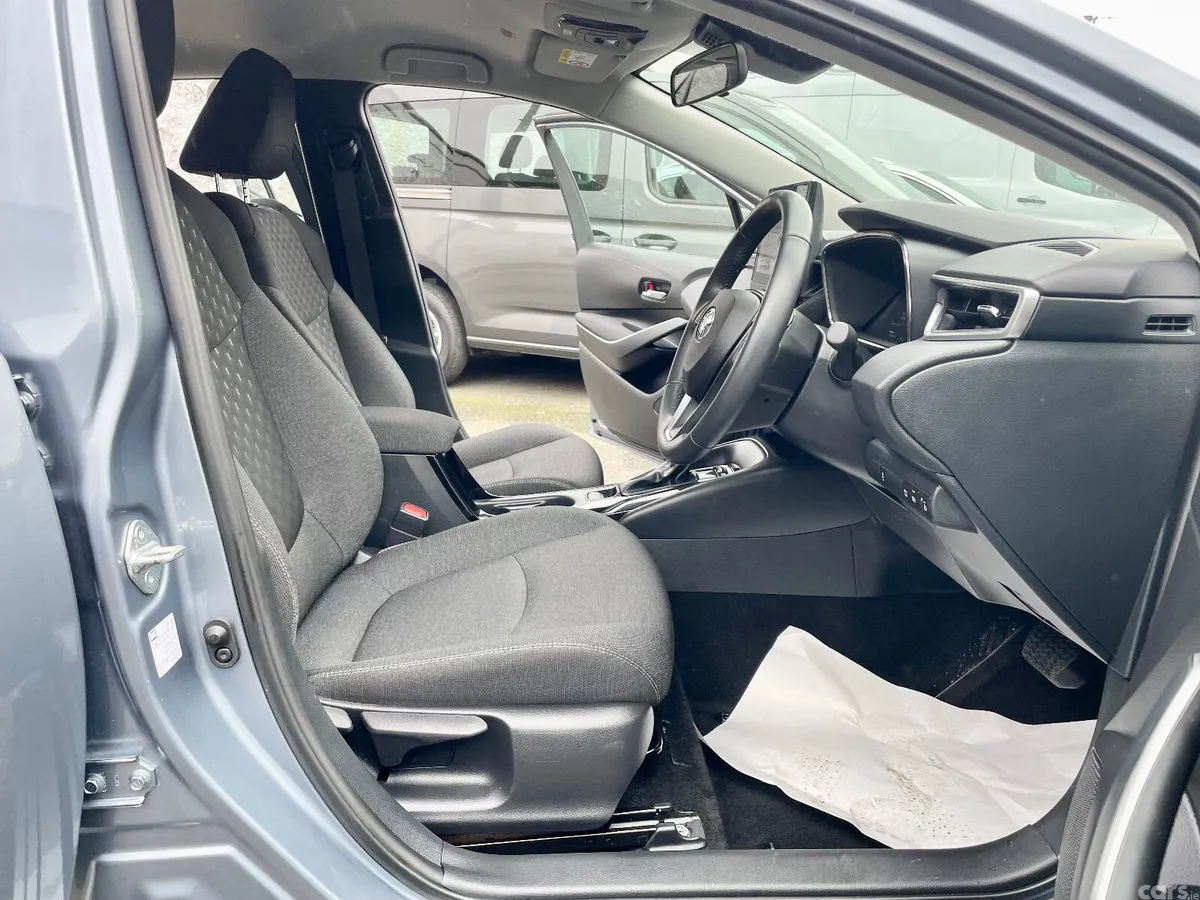 Toyota Corolla Saloon, Petrol Hybrid, 2024, Grey
