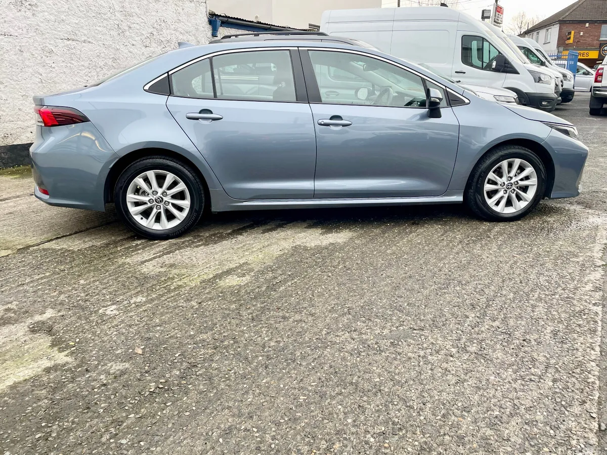 Toyota Corolla Saloon, Petrol Hybrid, 2024, Grey