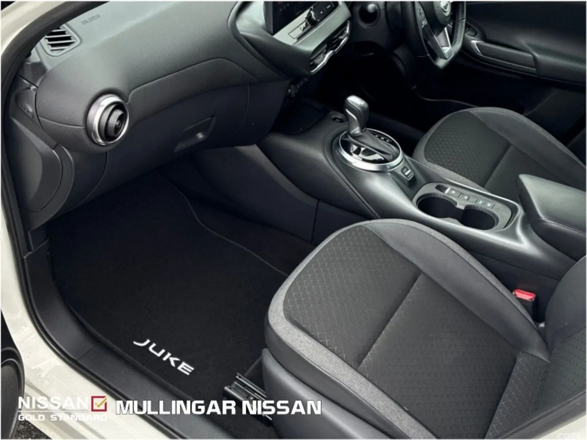 Nissan Juke SUV, Petrol Hybrid, 2026, White