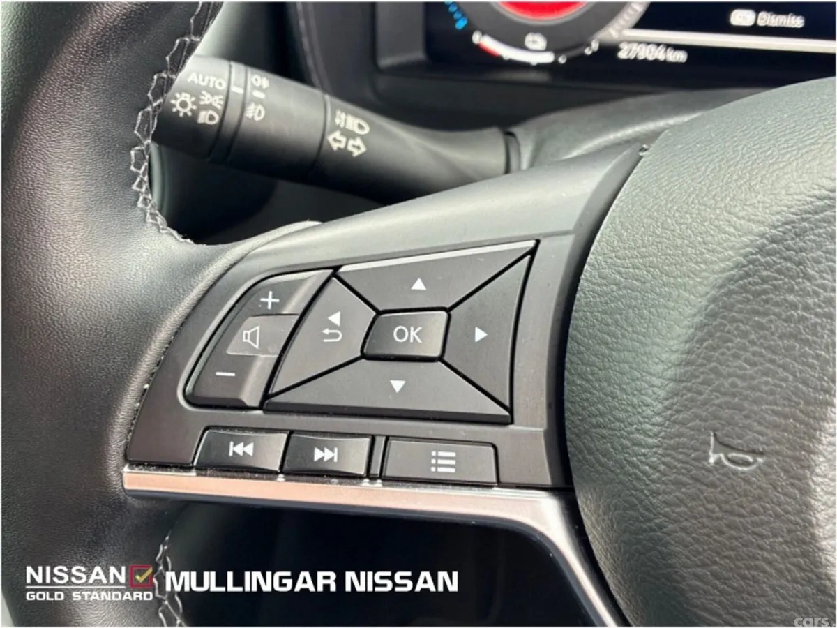 Nissan Juke SUV, Petrol Hybrid, 2026, White