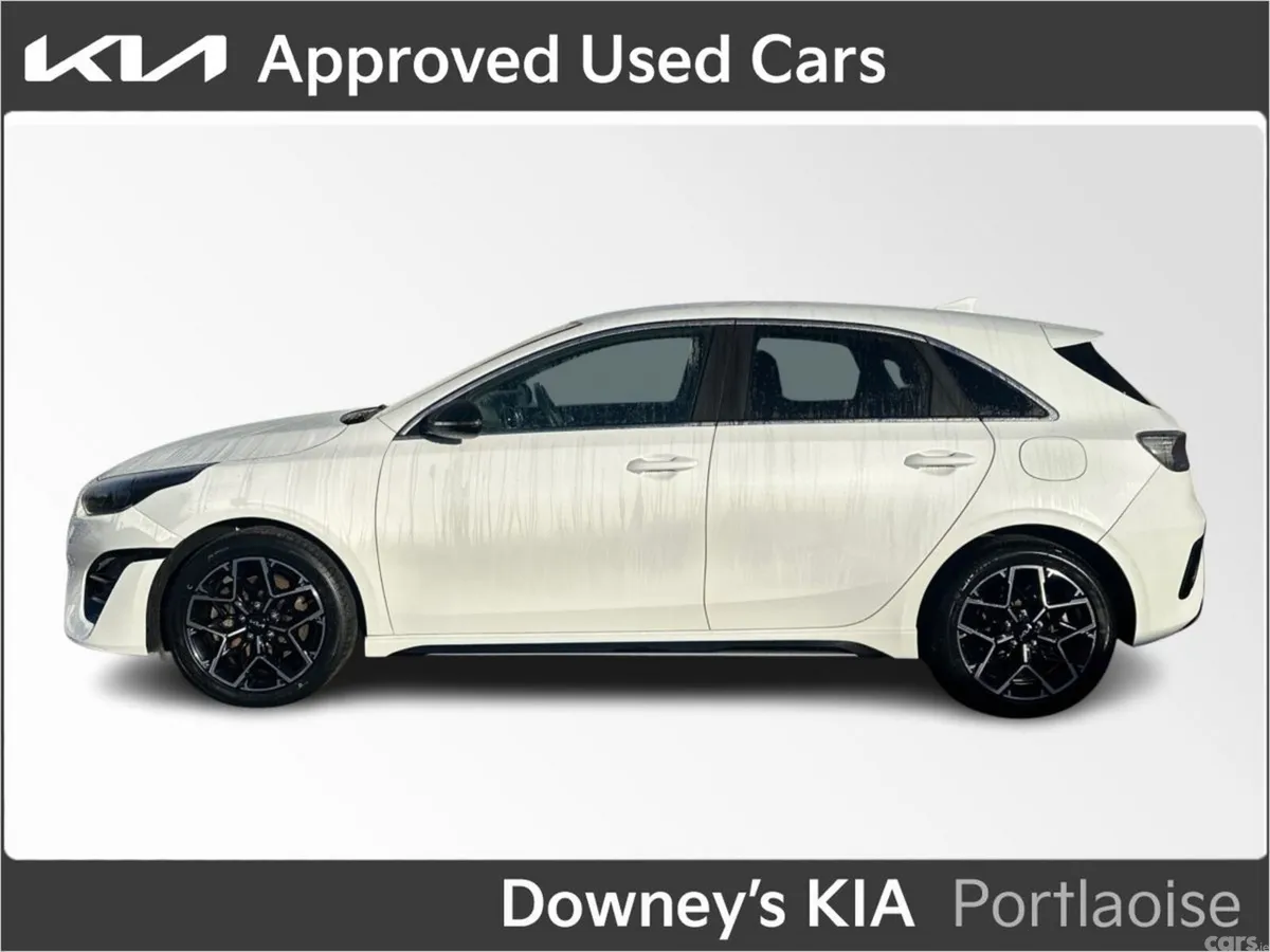Kia Ceed Hatchback, Petrol, 2024, White