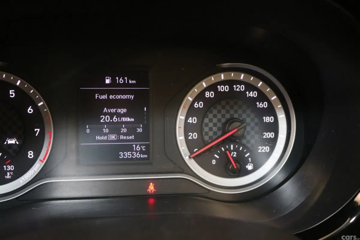 Hyundai i10 Hatchback, Petrol, 2020, White