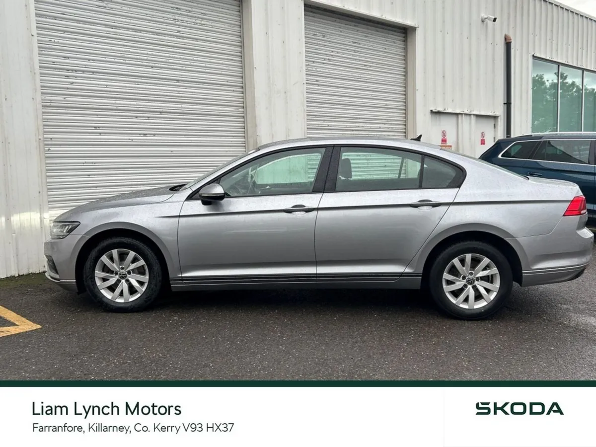 Volkswagen Passat 2.0 TDI 150 BHP, Killarney