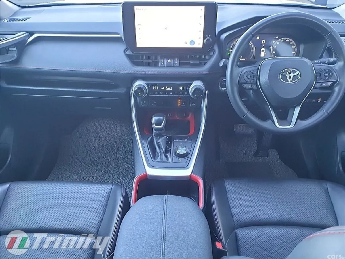 Toyota RAV4 SUV, Petrol Hybrid, 2023, White