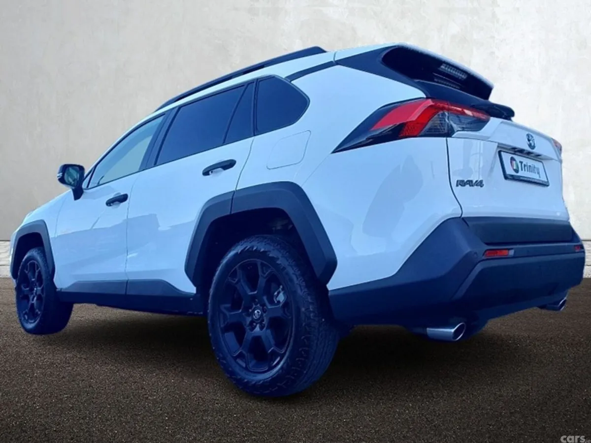 Toyota RAV4 SUV, Petrol Hybrid, 2023, White