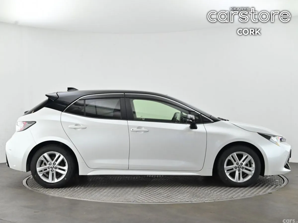 Toyota Corolla Hatchback, Petrol Hybrid, 2021, White