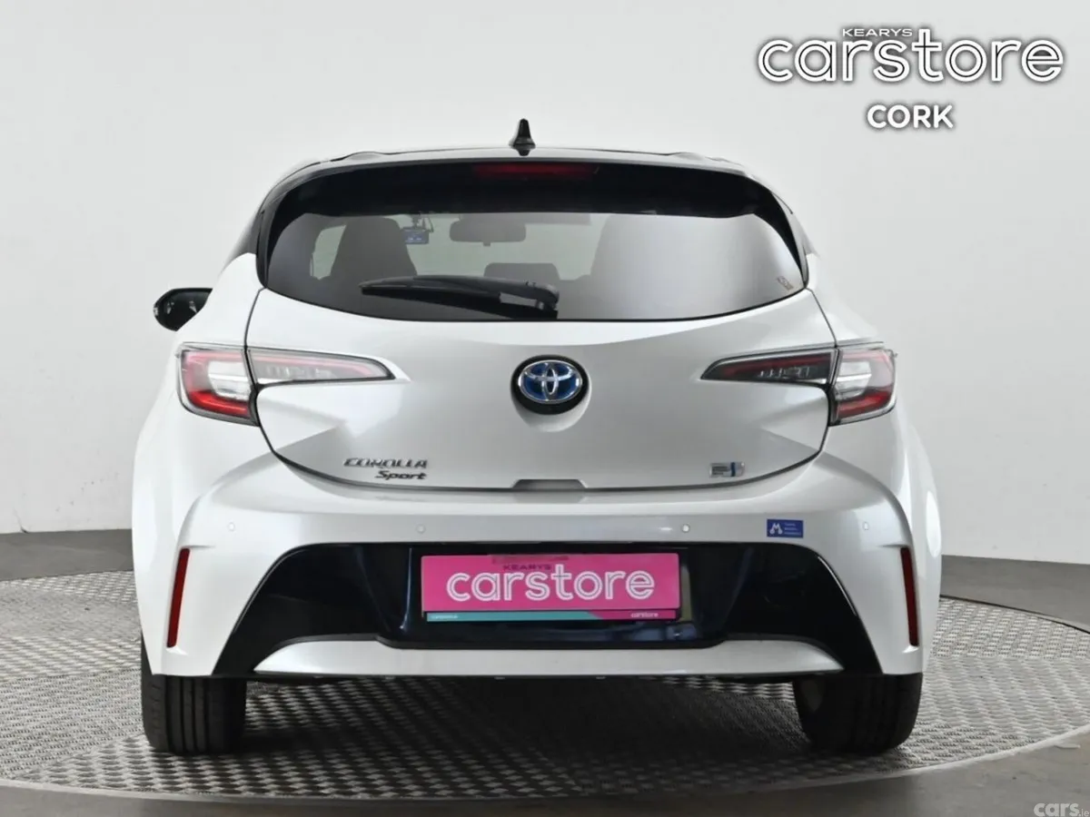 Toyota Corolla Hatchback, Petrol Hybrid, 2021, White