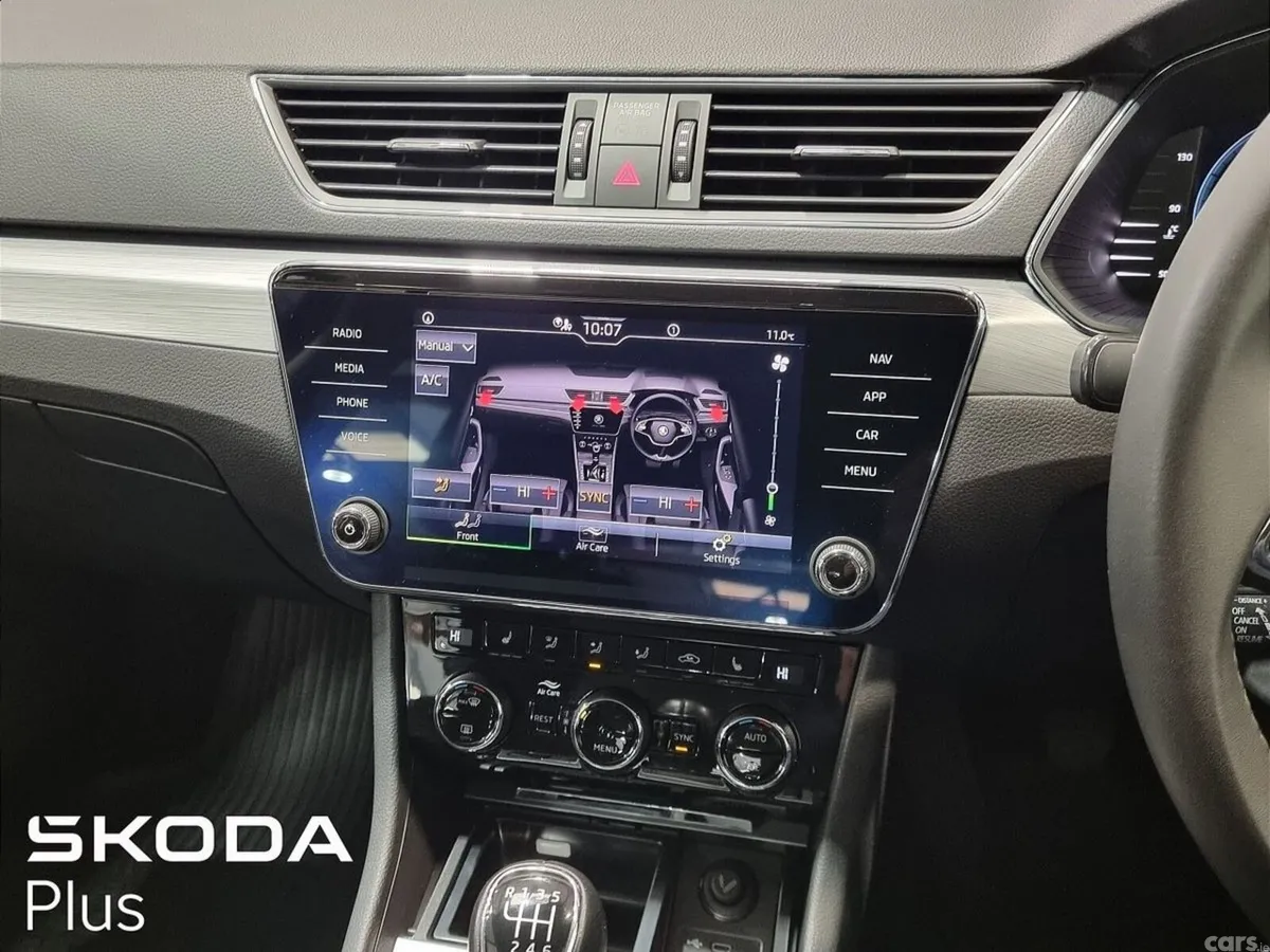 Skoda Superb Saloon, Petrol, 2024, Black