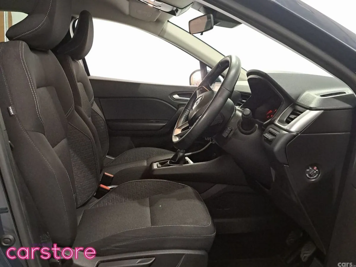 Renault Captur Hatchback, Petrol, 2024, Blue