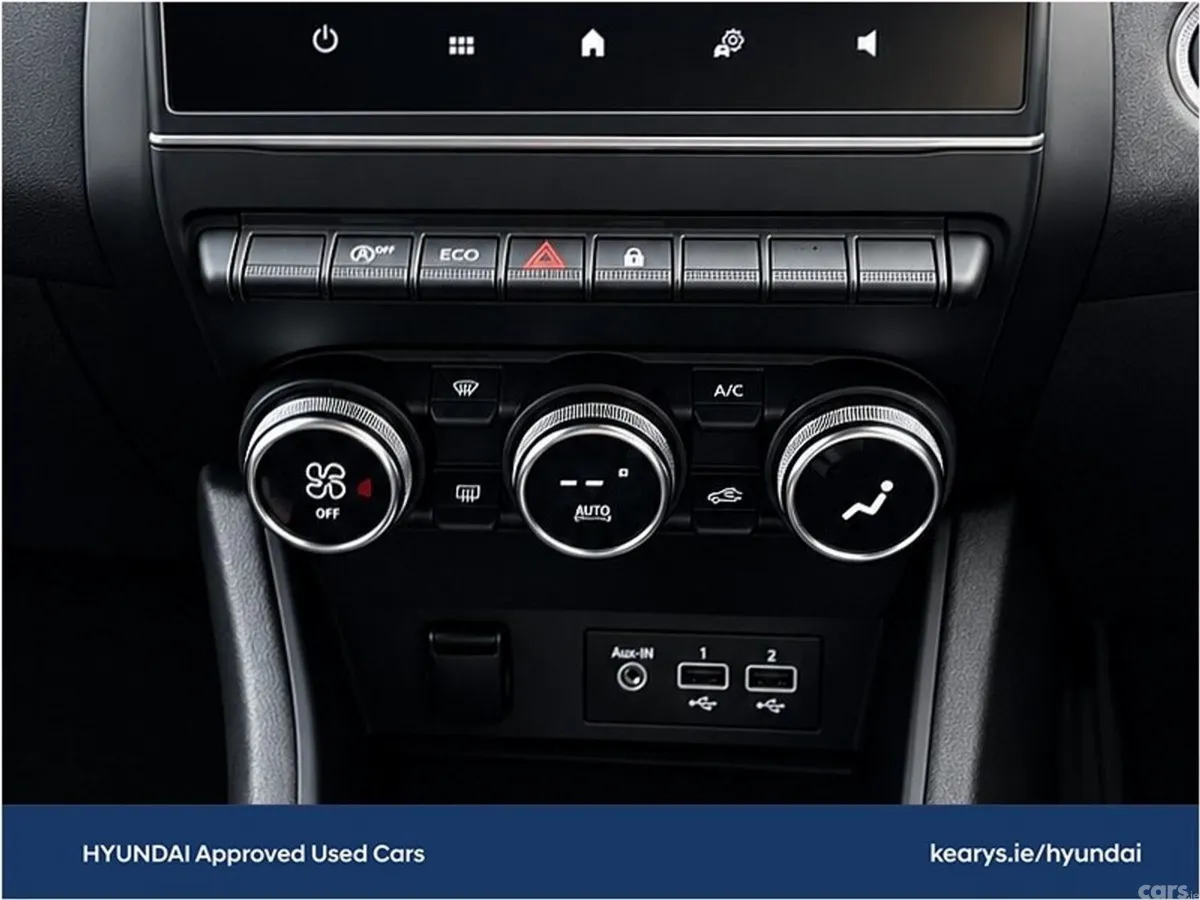 Renault Captur SUV, Petrol, 2023, Black