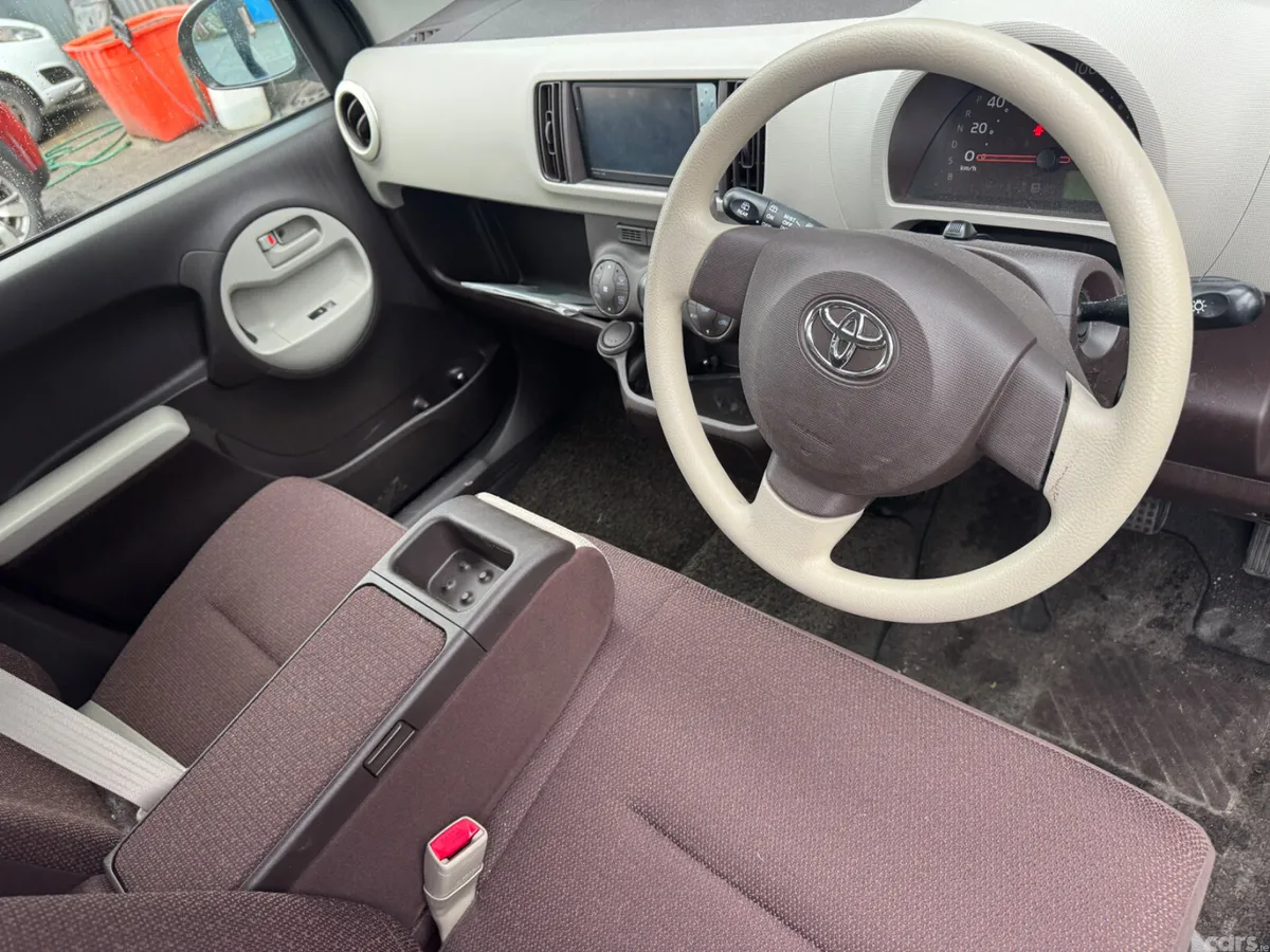Toyota Passo Hatchback, Petrol, 2013, Green