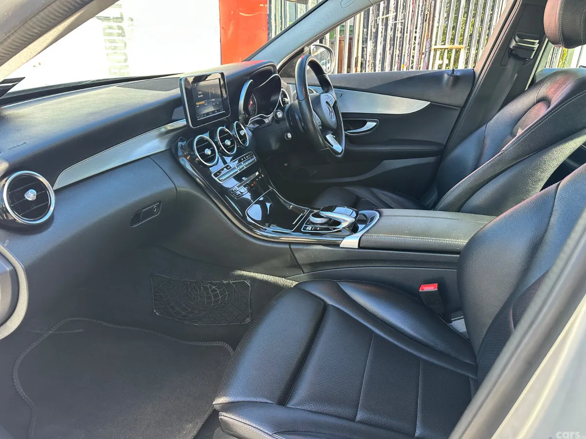 Mercedes-Benz C-Class Saloon, Petrol Plug-in Hybrid, 2016, Silver