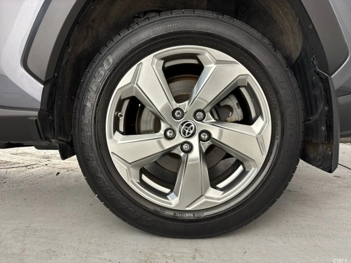 Toyota RAV4 SUV, Petrol Hybrid, 2022, Grey