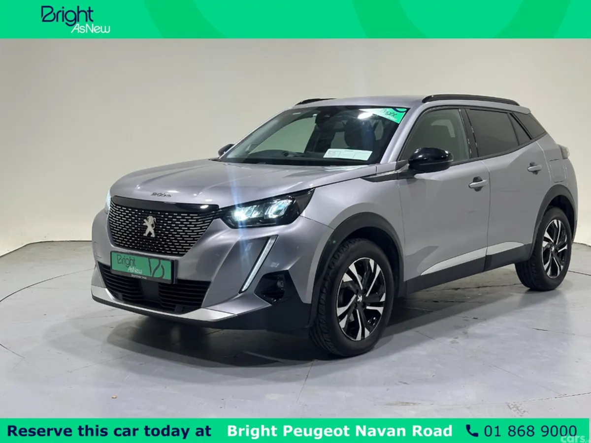 Peugeot 2008 MPV, Petrol, 2022, Grey