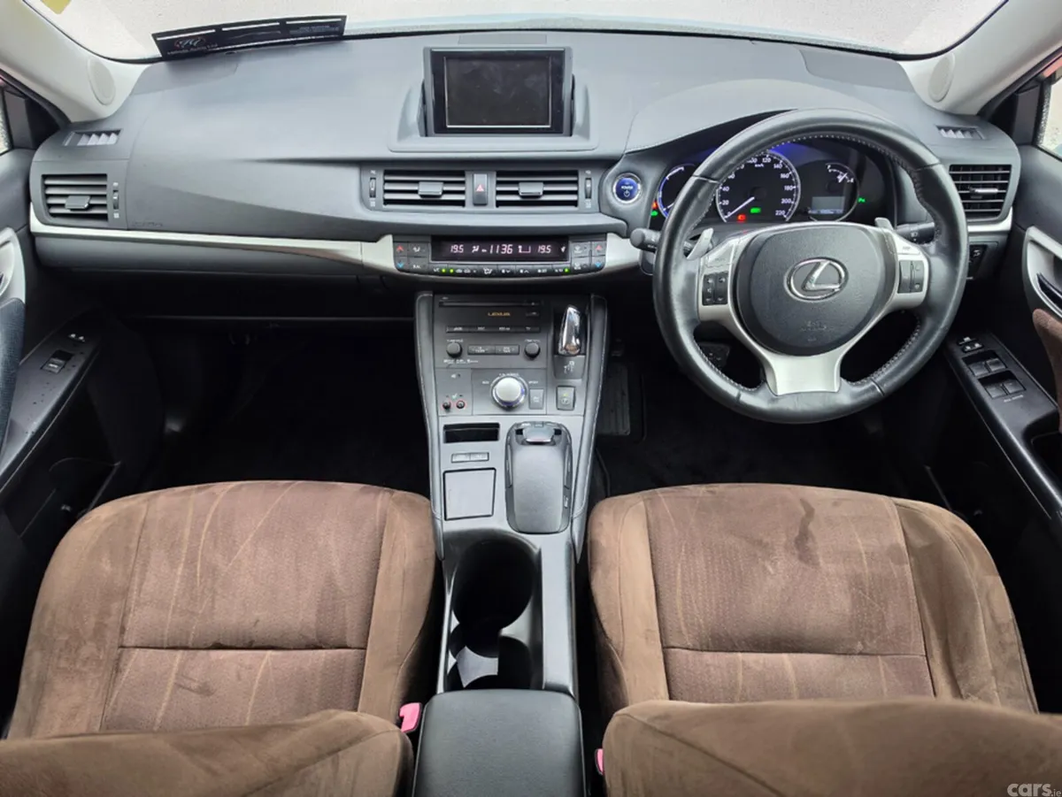 Lexus CT Hatchback, Petrol Hybrid, 2012, Blue