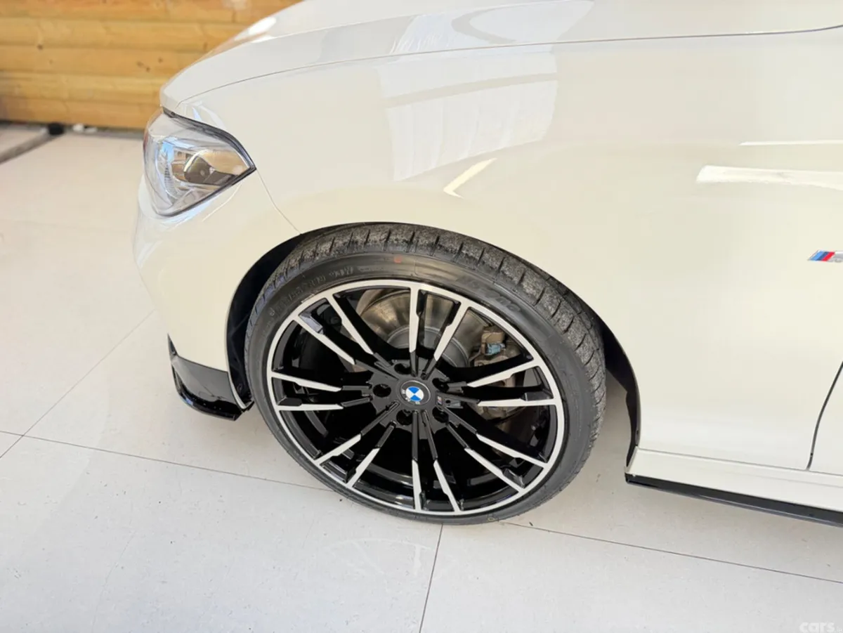 BMW 1-Series Hatchback, Diesel, 2017, White