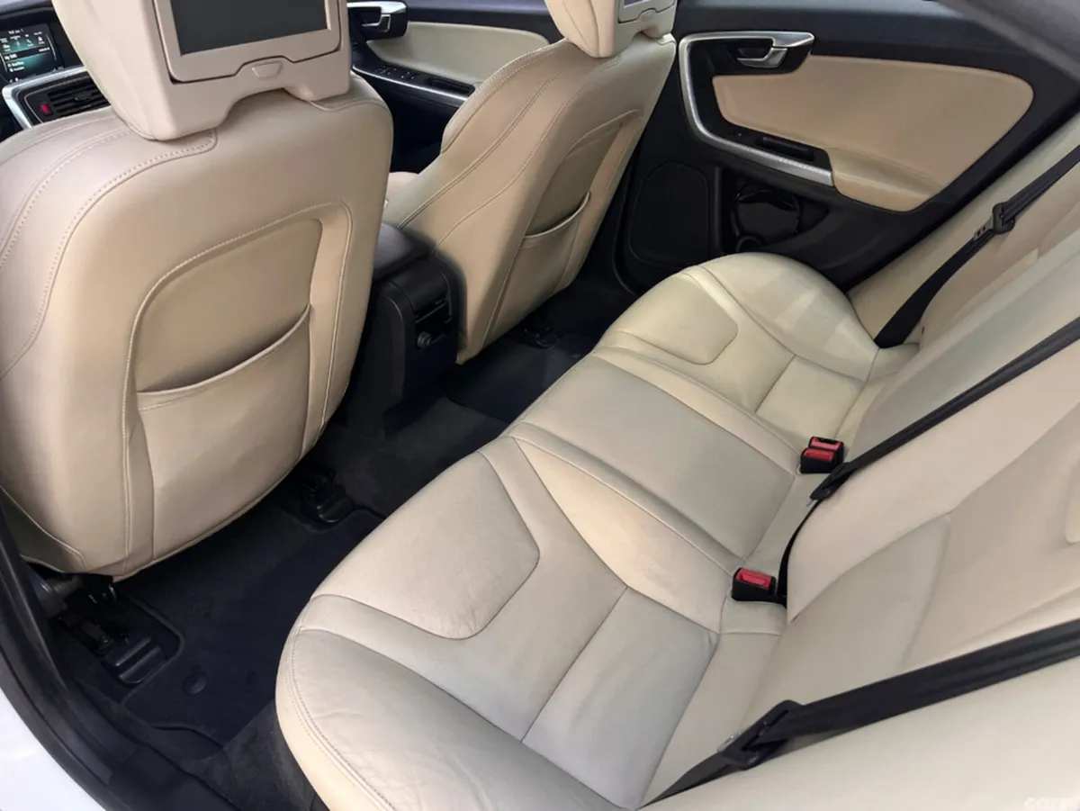 Volvo S60 Saloon, Diesel, 2016, White