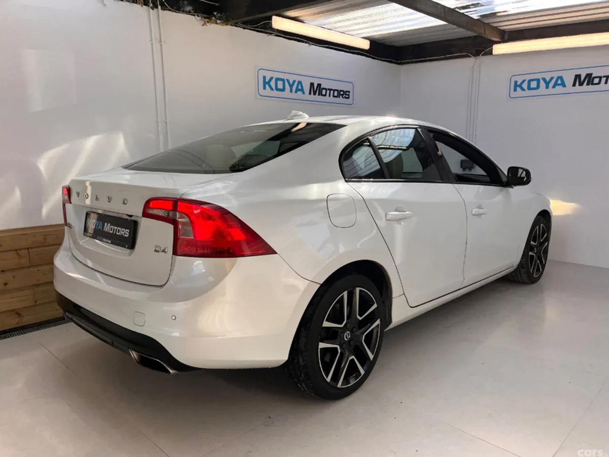 Volvo S60 Saloon, Diesel, 2016, White