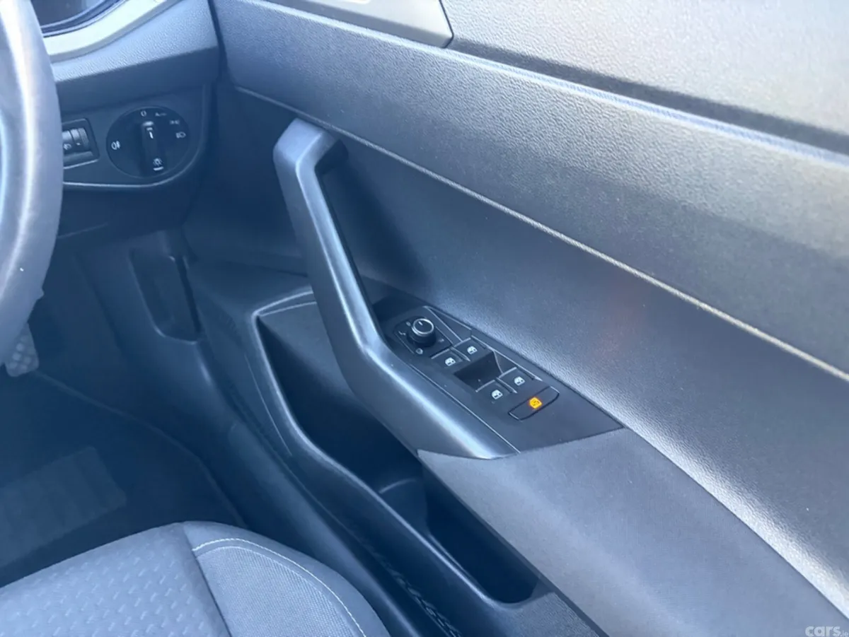 Volkswagen Polo Hatchback, Petrol, 2018, Red