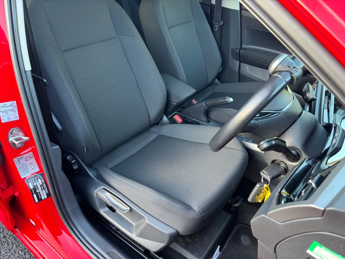 Volkswagen Polo Hatchback, Petrol, 2018, Red